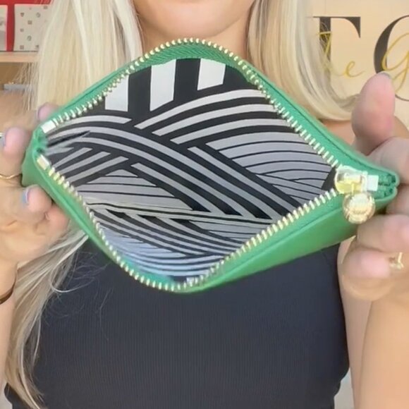 OTG 247 #3 Green pouch bag - Picture 5 of 5